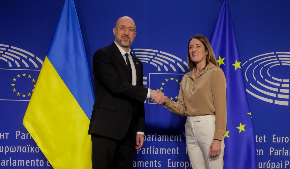 Новини України - Шмигаль обговорив з головою ЄП продовження "транспортного безвізу"