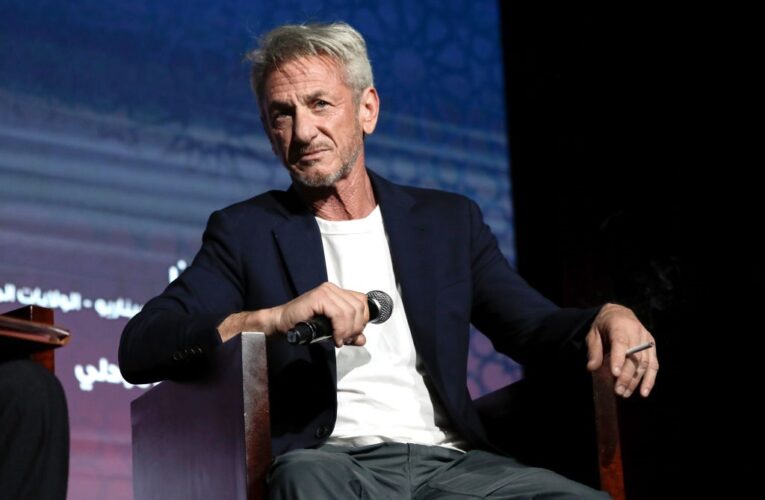 Шон Пенн приїхав до українських спецпризначенців у Кропивницький