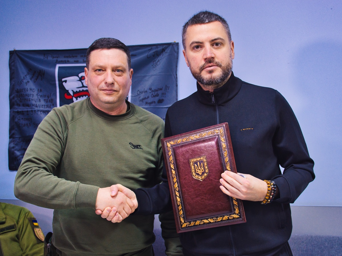 Новини України - Спілка підприємців теле- та кіноіндустрії підписала меморандум про співпрацю з 1020 зенітним ракетно-артилерійським полком