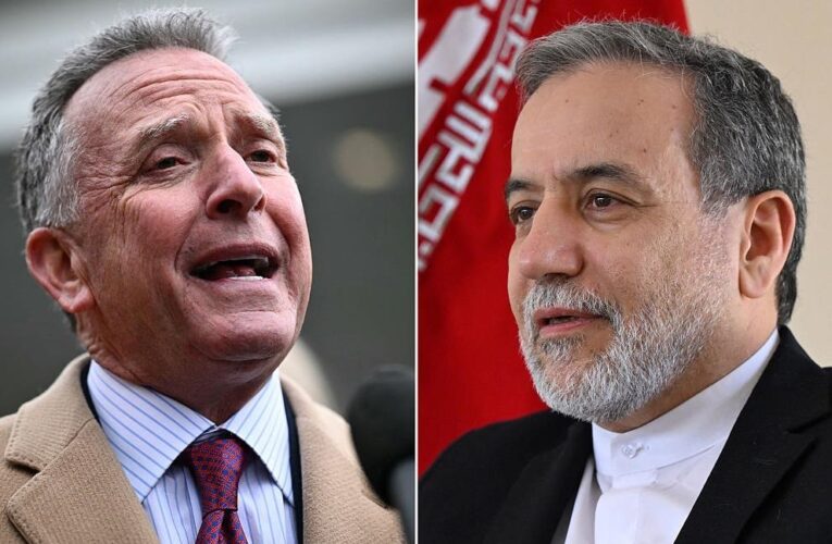 США та Іран розпочинають переговори в Омані