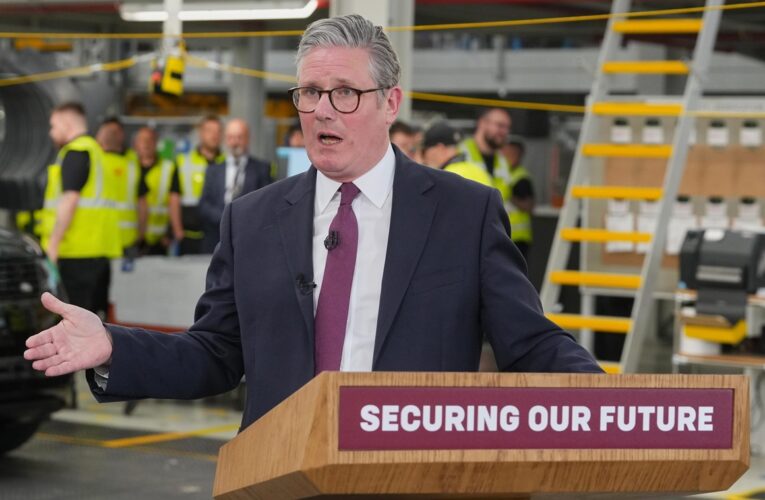 Стармер відмовився вступати у торговельну війну зі США