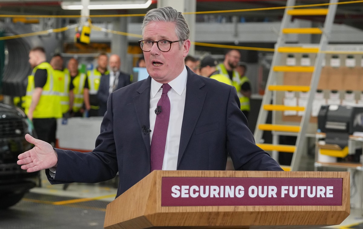 Новини світу - Стармер відмовився вступати у торговельну війну зі США