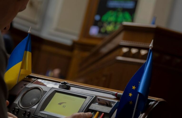 Стефанчук заговорив про скорочення кількості нардепів