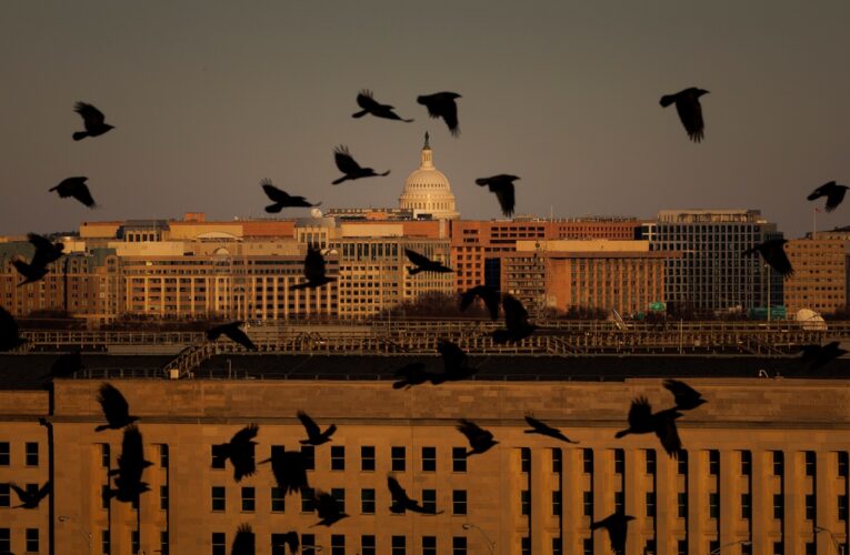 Топрадника Геґсета підозрюють у зливі інформації – ЗМІ