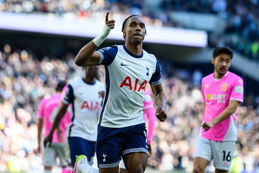 Новини спорту - Тоттенгему може дістатися нападник Баварії за менші гроші