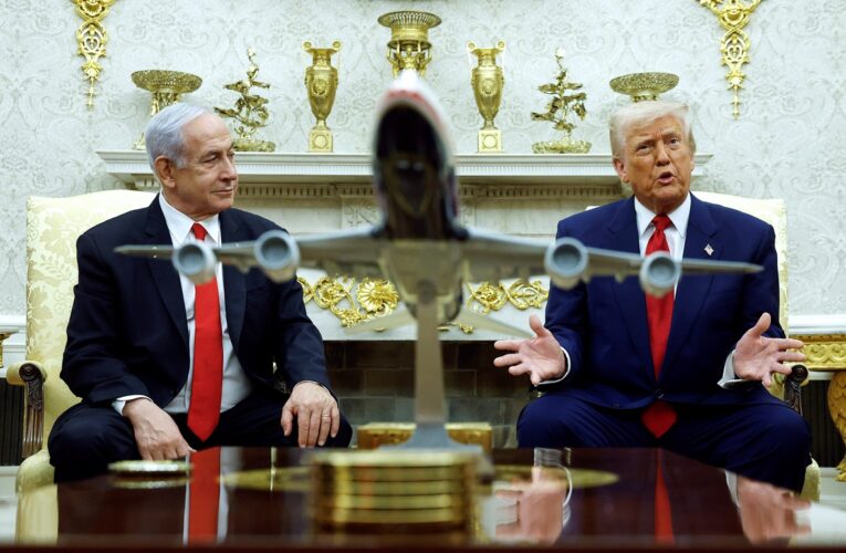 Трамп анонсував рекордний  оборонний бюджет