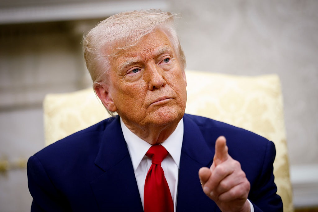 Новини світу - Трамп звинуватив CBS у наклепі та вимагає покарання