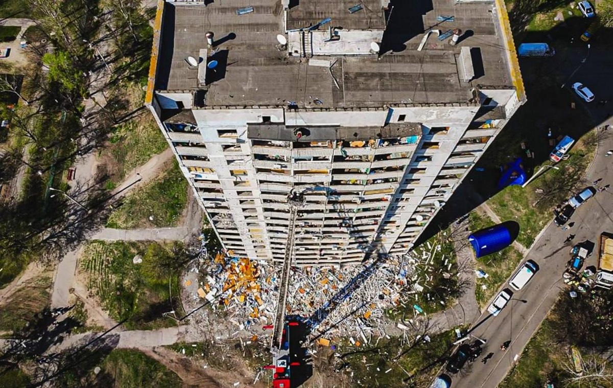 Новини України - У Харкові завершили аварійно-рятувальні роботи після обстрілу міста