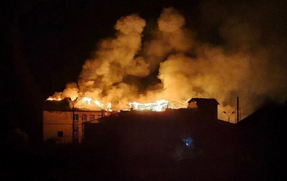 Новини світу - У Курській області повідомили про пожежу після атаки БПЛА