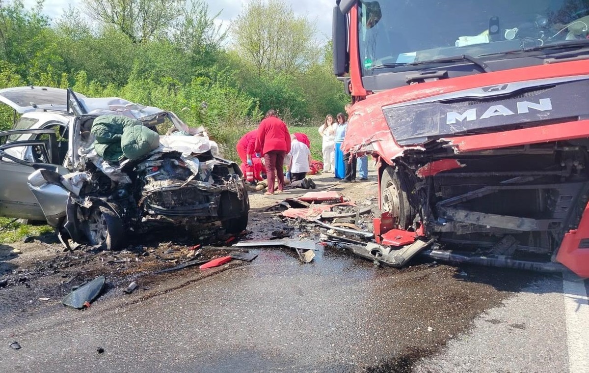 Новини України - У Львівській області троє чоловіків загинули в ДТП