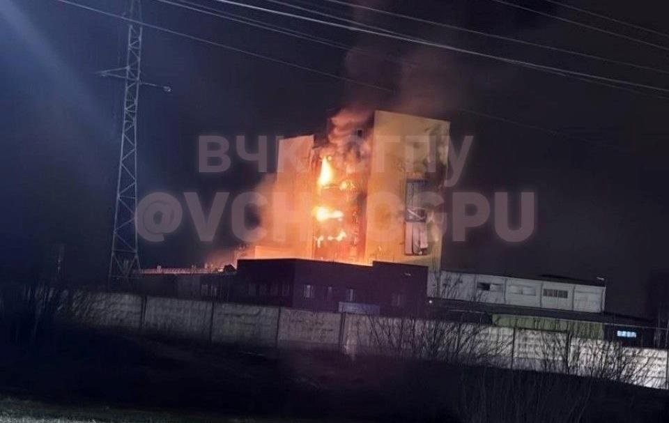 Новини світу - У РФ дрони атакували завод оптоволокна