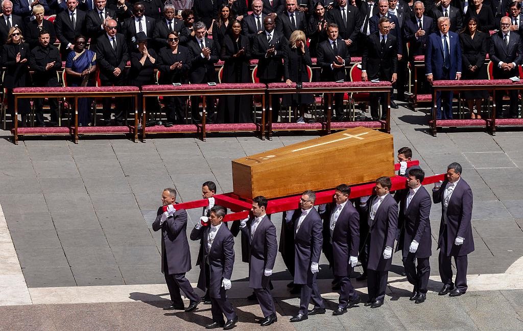 Новини світу - У Римі завершено поховання Папи Франциска