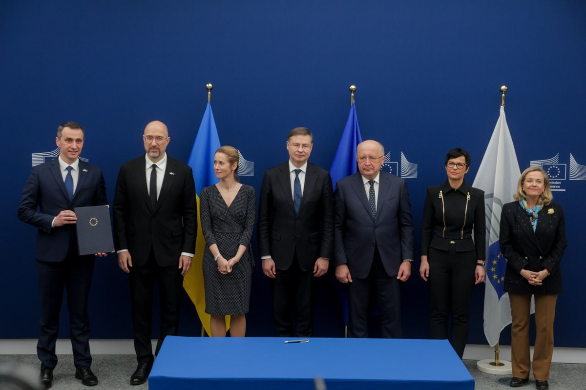 Новини України - Україна приєдналася до космічних і медичних програм ЄС