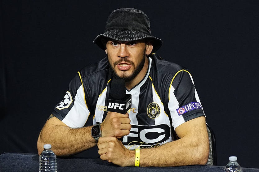 Новини спорту - Український боєць UFC вирішив виступати під російським прапором