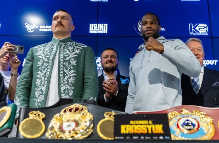 Усик оцінив місце проведення реваншу з британцем Дюбуа