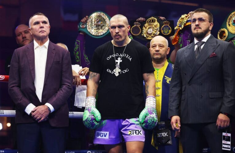 Усик поділився думкою щодо анонсу другого бою з Дюбуа