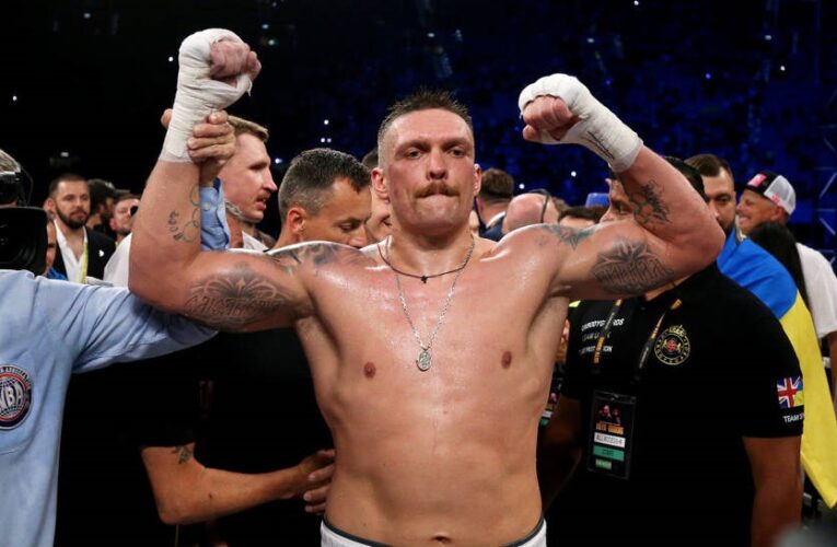 Усик вважає, що завершити кар’єру після реваншу з Ф’юрі було б так собі