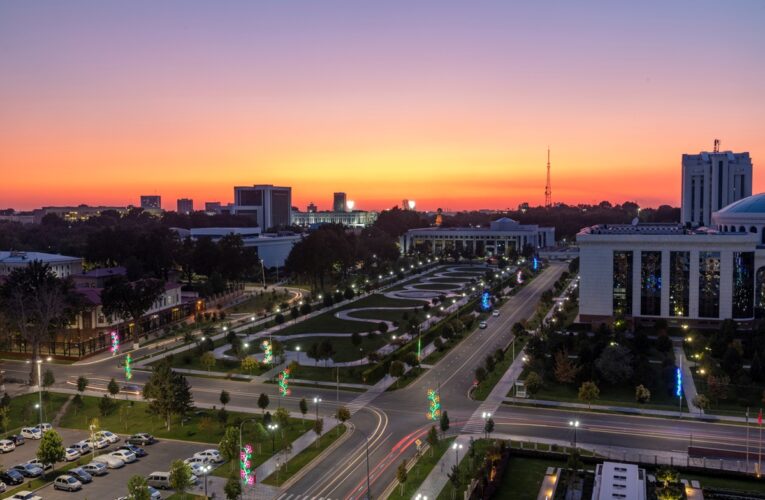 Узбекистан запроваджує “золоті візи” для іноземців