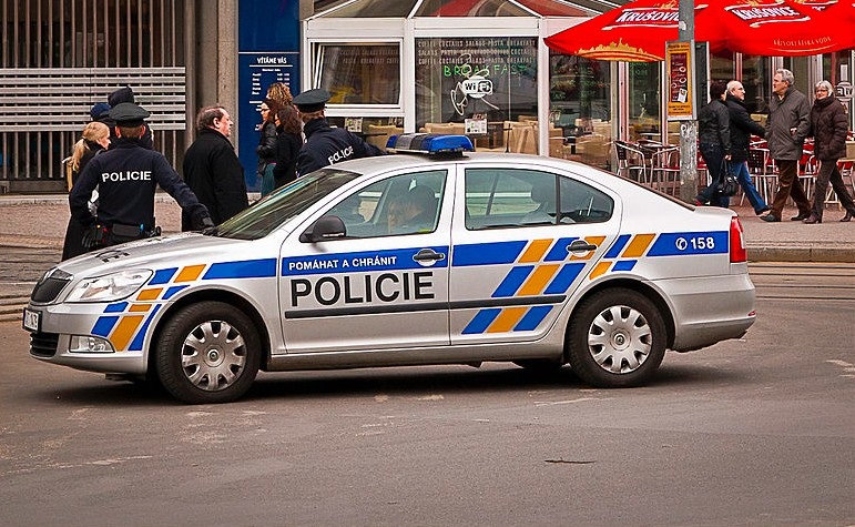 Новини світу - В Чехії на мітингу популістів напали на юнака з українським прапором