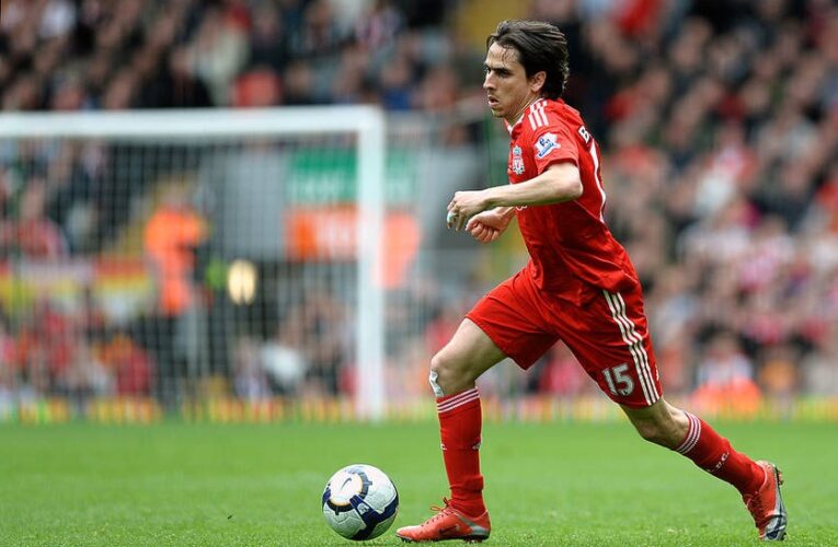 В дім ексфутболіста Ліверпуля кинули гранату