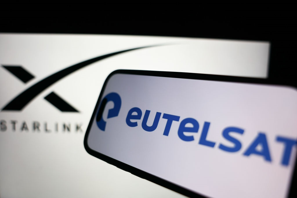Новини бізнесу - В Eutelsat відповіли, чи зможуть вони замінити Starlink в Україні