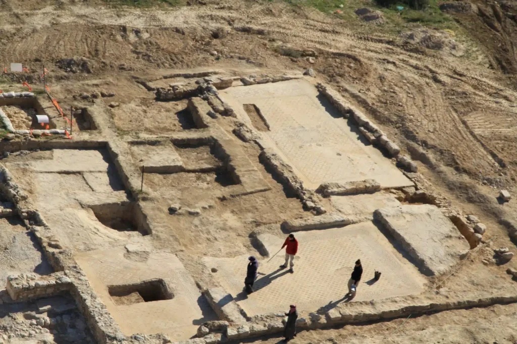 Технології - В Ізраїлі знайшли мозаїку VI століття в покинутому візантійському монастирі