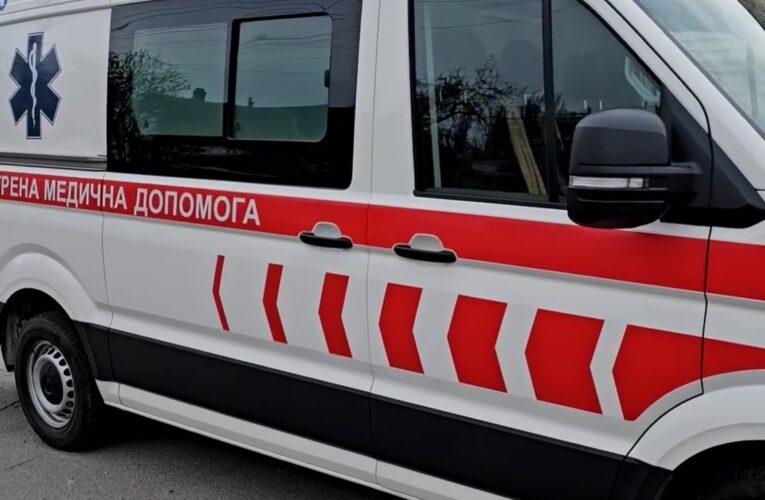 В Херсоні через атаку росіян постраждали вагітна жінка та дитина