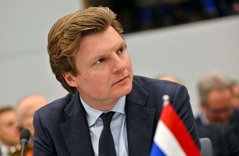 В Міноборони Нідерландів спростували чутки про візит їхнього глави в Київ