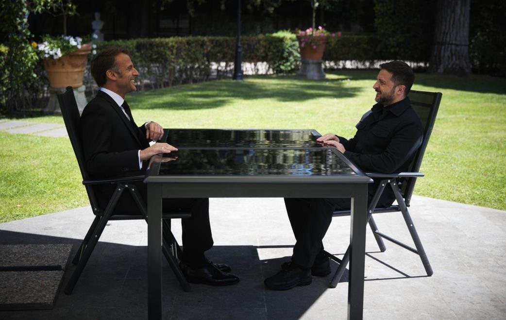 Новини України - В ОП розповіли про зустрічі Зеленського в Римі