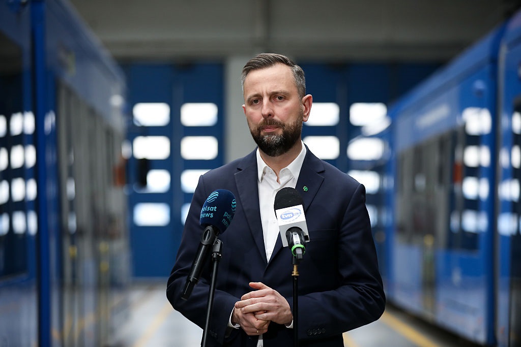 Без категорії - В Польщі заявили, що допомога США Україні триває