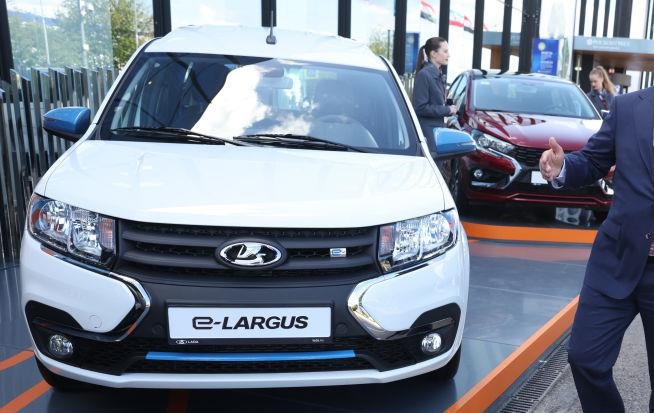 Авто новини - В Росії за півроку змогли продати лиш один електромобіль Lada