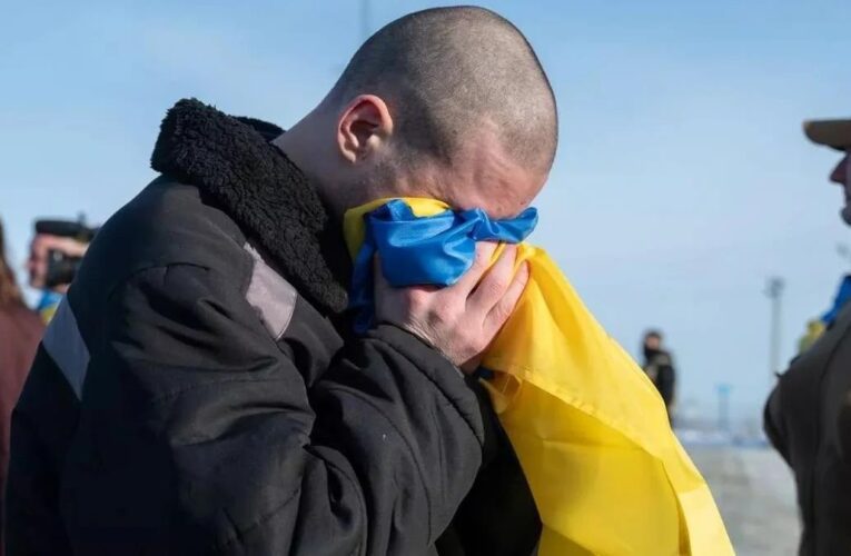 В’язні Росії: скільки полонених утримують росіяни та яка на них чекає доля