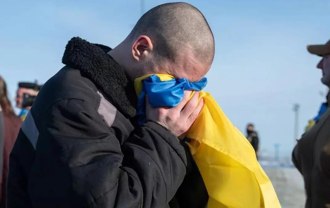 Новини України - В’язні Росії: скільки полонених утримують росіяни та яка на них чекає доля