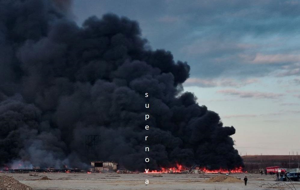 Новини світу - В Саратові після вибухів загорівся аеродром - ЗМІ