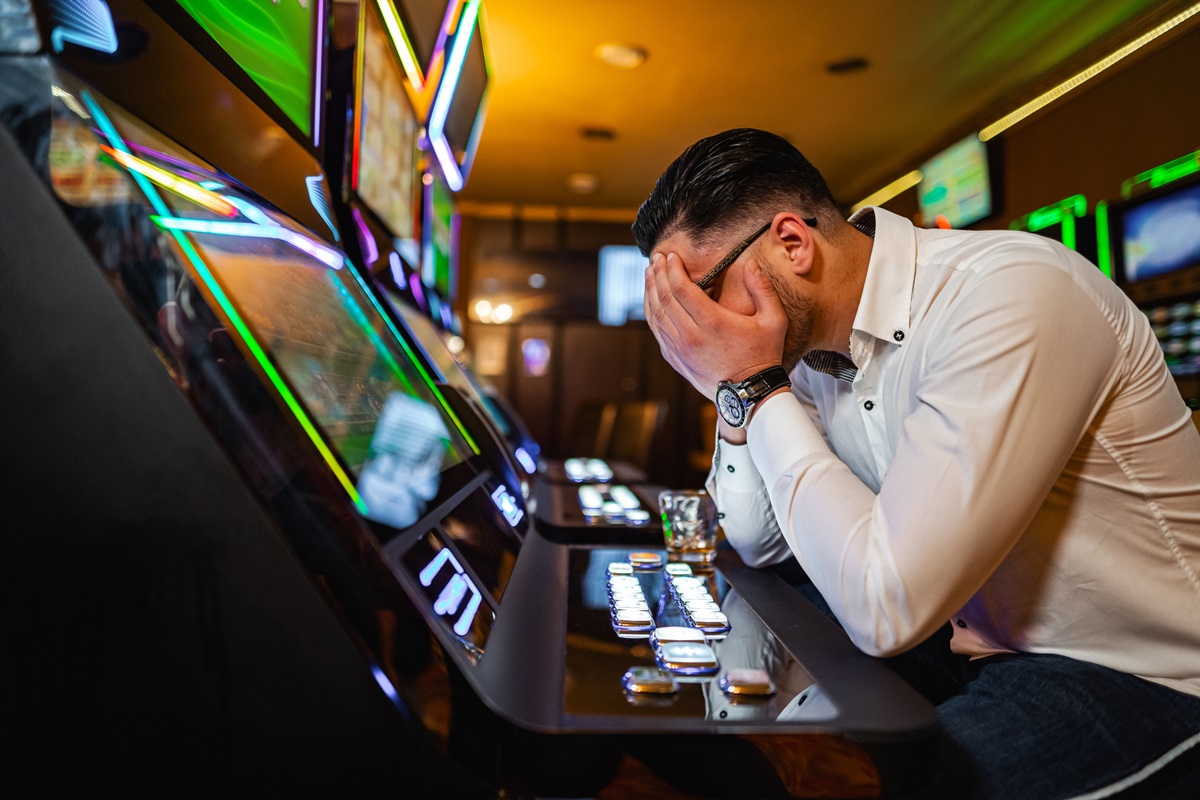 Новини України - В Україні значно зросла кількість ігроманів - Opendatabot