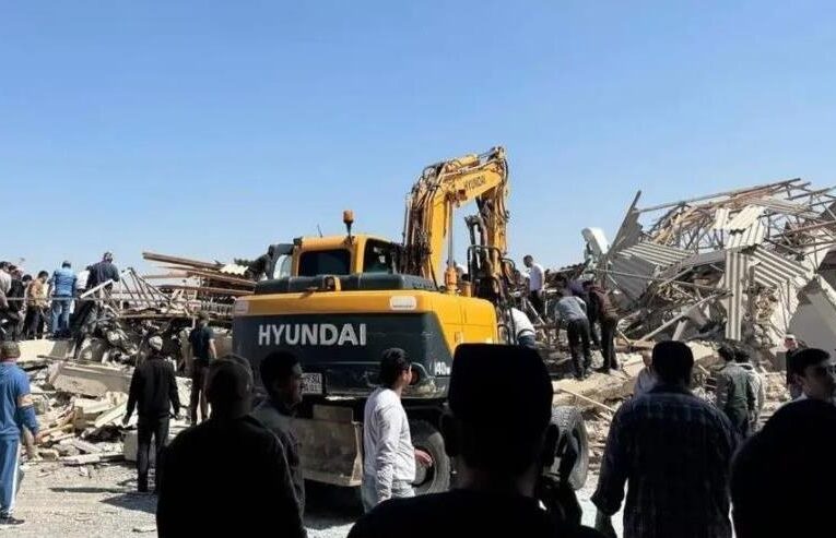 В Узбекистані після вибуху обрушилася мечеть