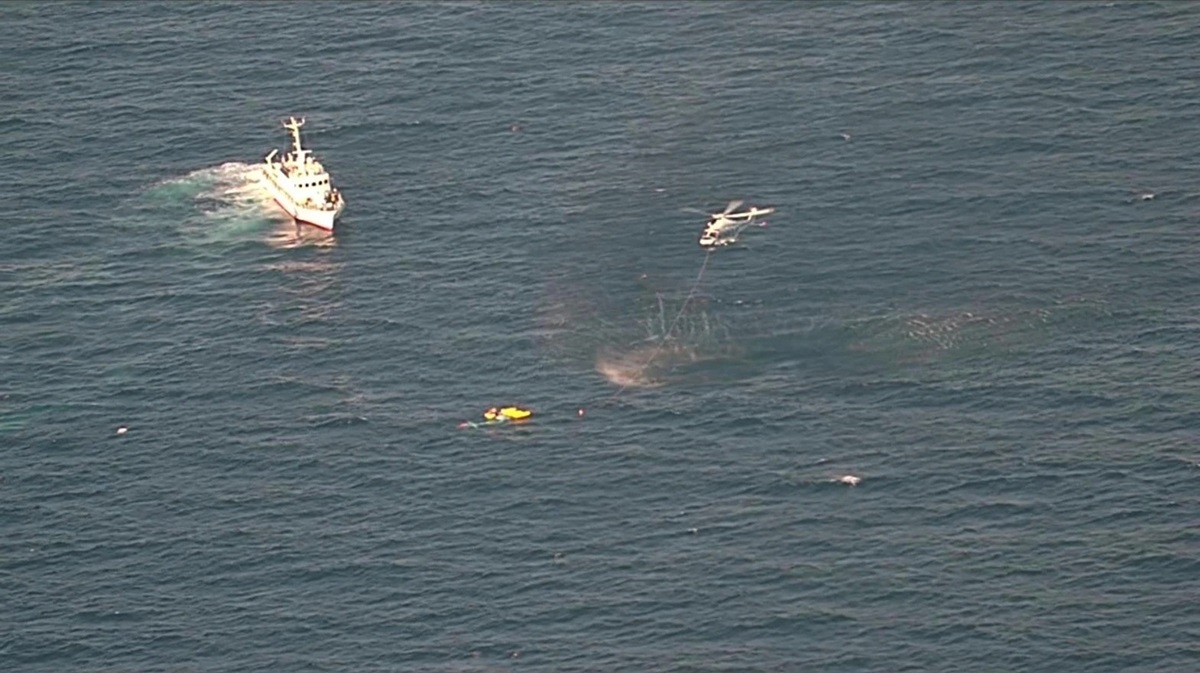 Новини світу - В Японії медичний гелікоптер впав у море: є загиблі