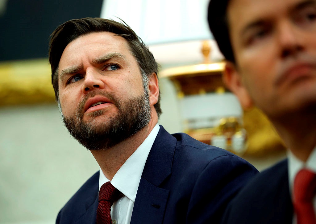 Новини світу - Венс розкритикував заяву Зеленського про підтримку РФ