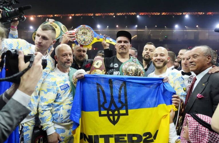 Відомий тренер назвав Усика найкращим боксером в історії