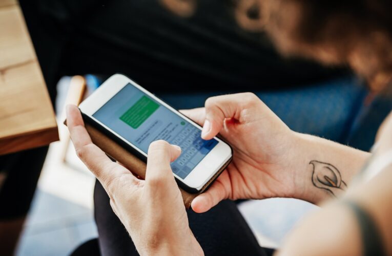 Викрито схему вимагання грошей у підлітків у Telegram