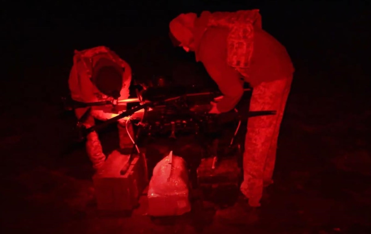 Новини України - Військові показали роботу "служби БпЛА-доставки"