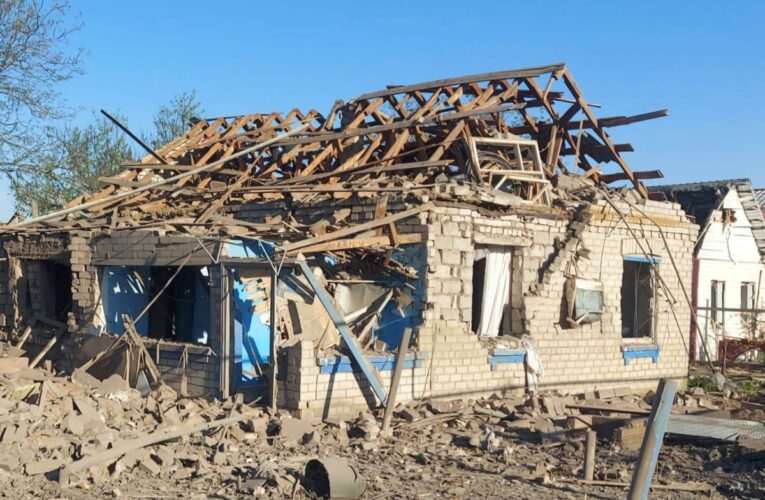 Внаслідок обстрілів Дніпропетровщини постраждали п’ятеро осіб