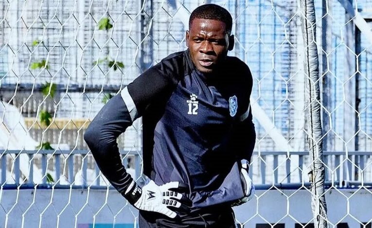 Воротар Чорноморця прокоментував свій незвичайний автогол