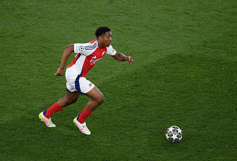 Новини спорту - Вундеркінд Арсенала повторив дебютне досягнення Беллінгема