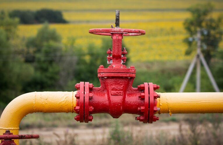 ЄК представить план відмови від енергоносіїв РФ 6 травня