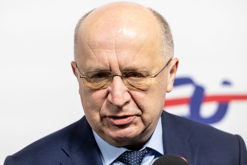 Новини світу - Єврокомісар розкритикував заборону вступу України в НАТО