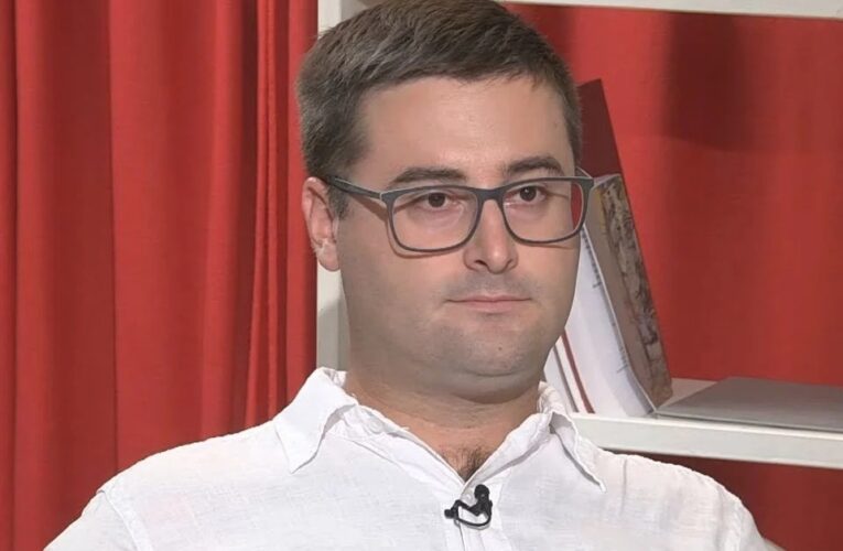 З Польщі в Україну депортували зрадника-“політолога” – журналіст