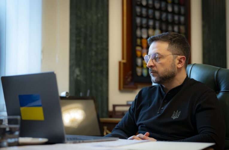 Зеленський обговорив з главою Фінляндії ППО, санкції й США