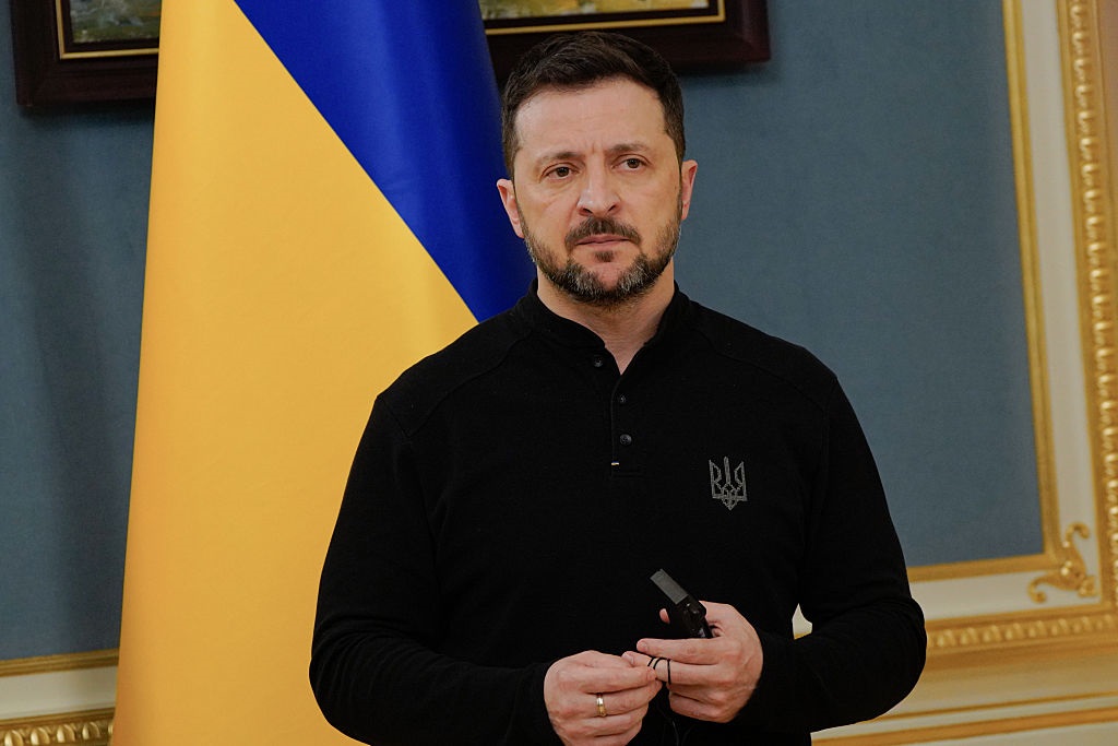 Новини України - Зеленський пообіцяв "відповідь" за удар по Сумах