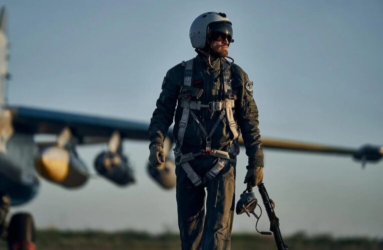 Зеленський присвоїв Героя загиблому пілоту F-16